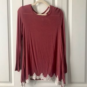 Long sleeve red top lace trim